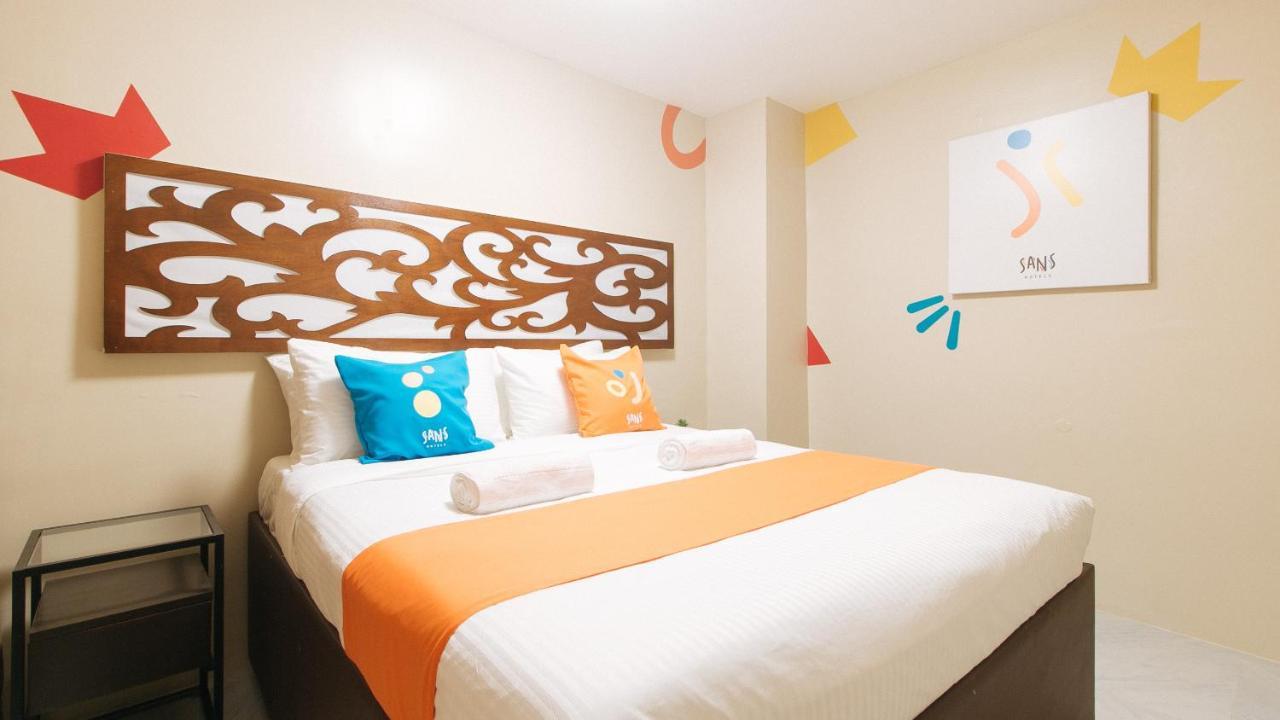 Sans Hotel at Algers Suites Marikina Eksteriør billede