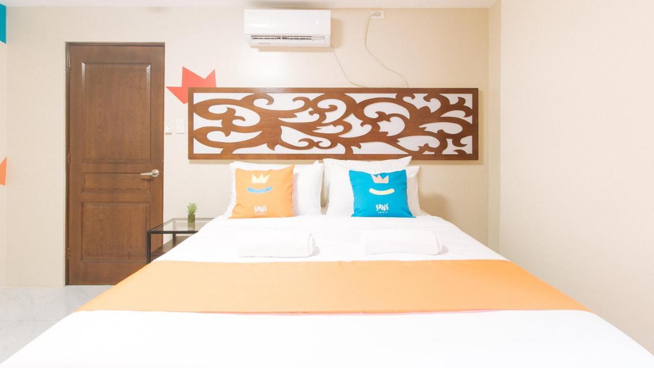 Sans Hotel at Algers Suites Marikina Eksteriør billede