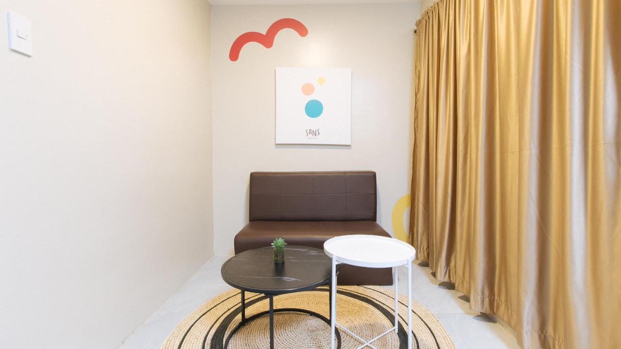 Sans Hotel at Algers Suites Marikina Eksteriør billede
