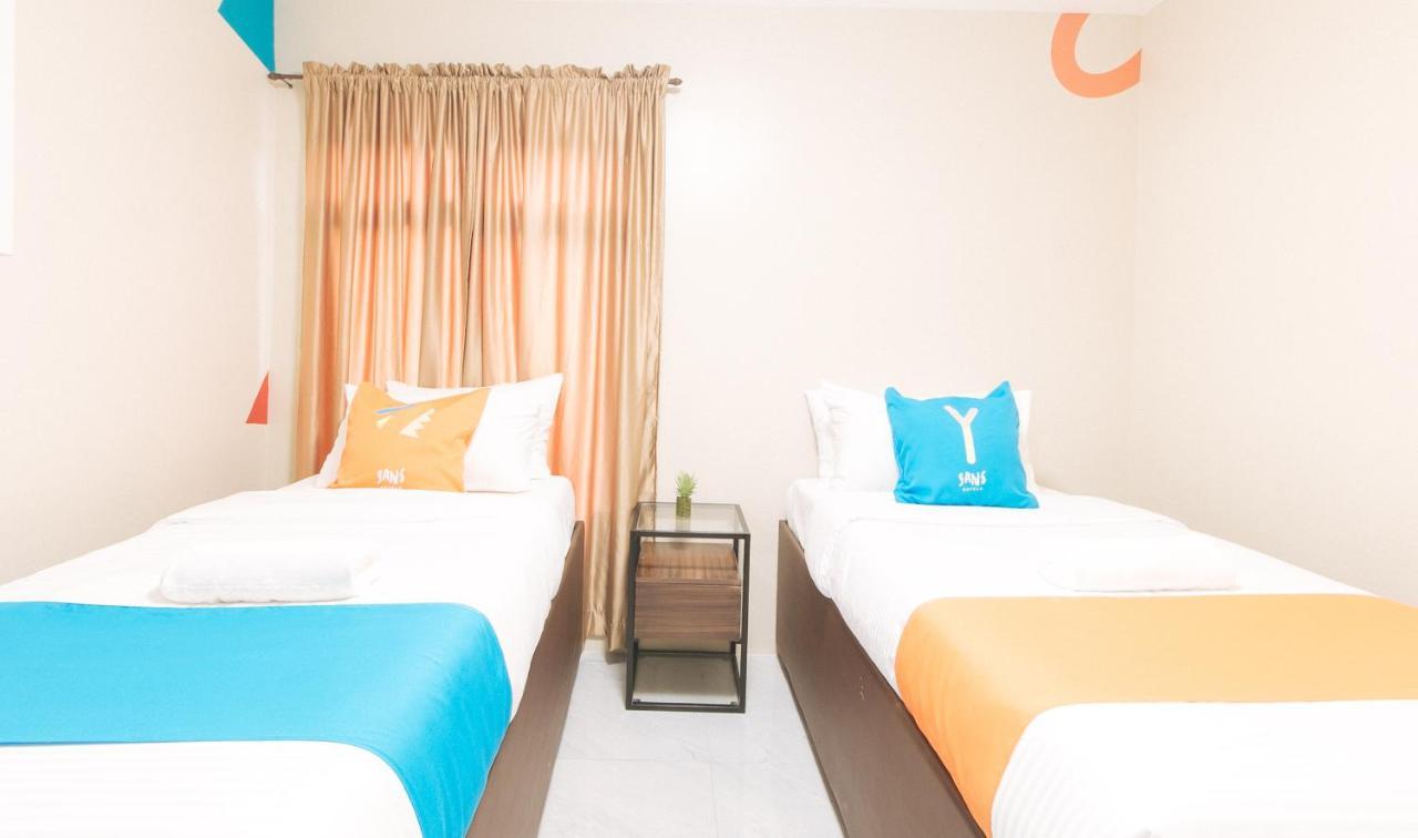 Sans Hotel at Algers Suites Marikina Eksteriør billede